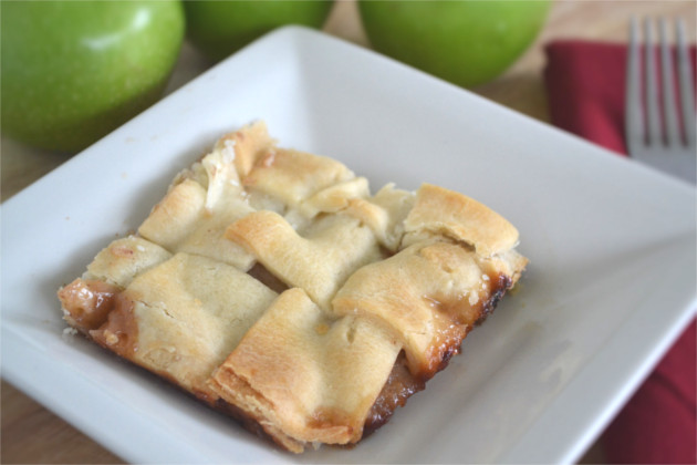 Apple Pandowdy: Not-So-Stylish Apple Pie (Simple Recipes)