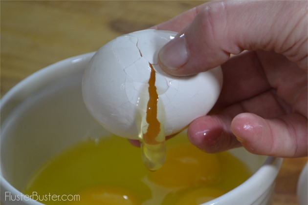 A method for cracking eggs that eliminates shell shards.