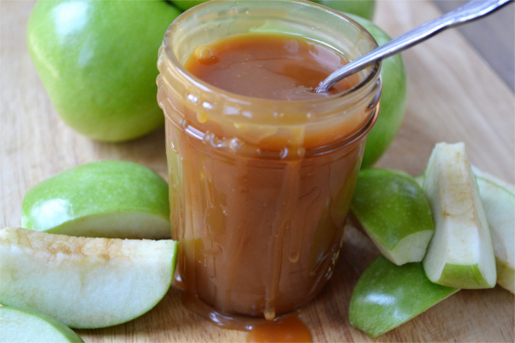 Homemade Caramel Sauce - A super simple, 3-ingredient, thick, yet smooth, sweet topping that tastes amazing with apples, ice cream or many of your favorite fall desserts.